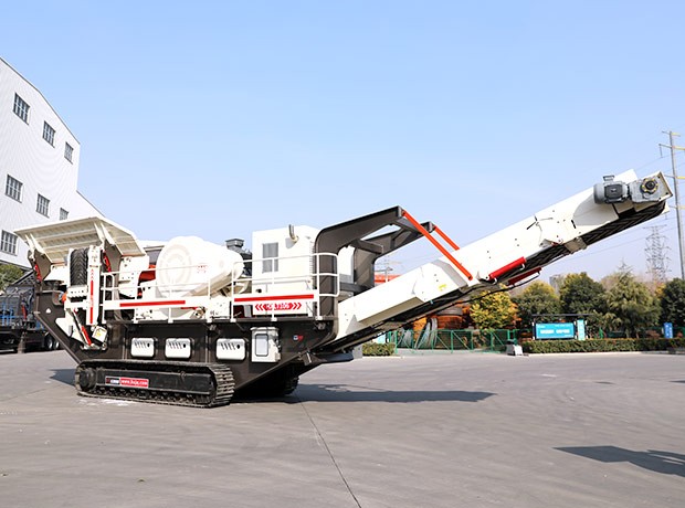 履带式移动破碎机