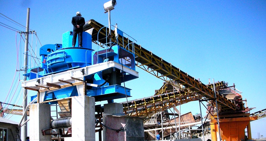 河南焦作時產200噸石頭制砂生產客戶現場